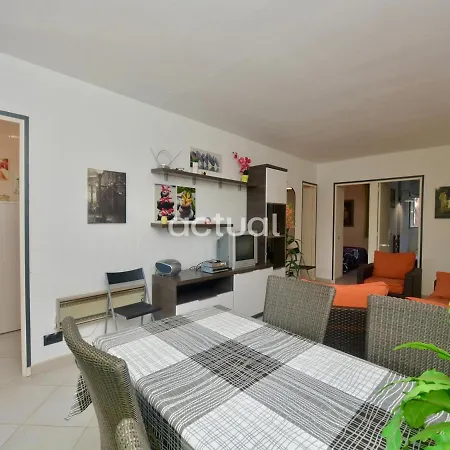 Apartment Politur J-18 *