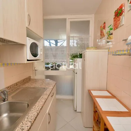 Politur J-18 Apartment Platja d'Aro